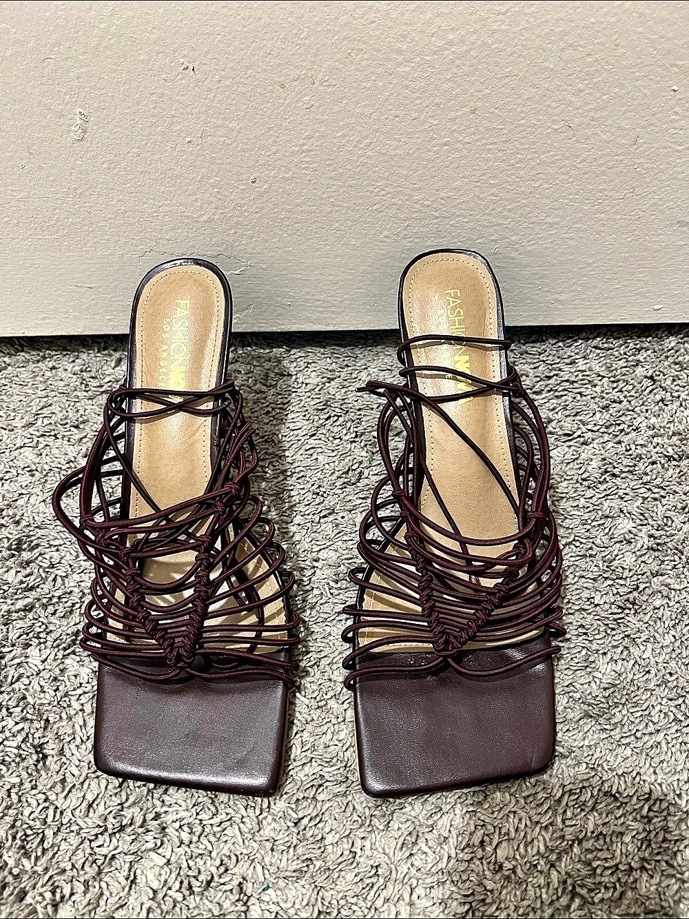 Fashion Nova Strappy Square Toe Heels in Brown Like New
